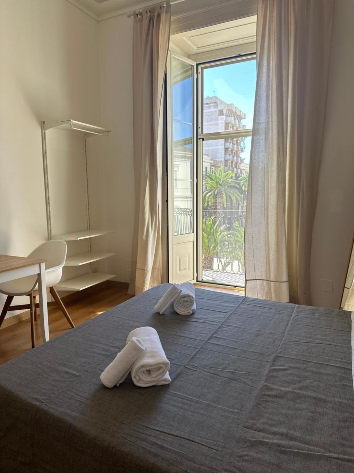 Ferienwohnung Amica Taranto In Piazza Exterior foto